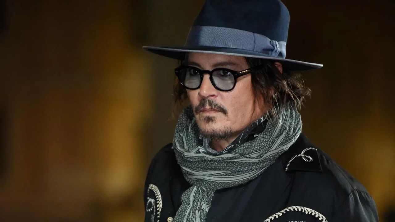 Johnny Depp Settles For The Quiet Countryside Life In Somerset